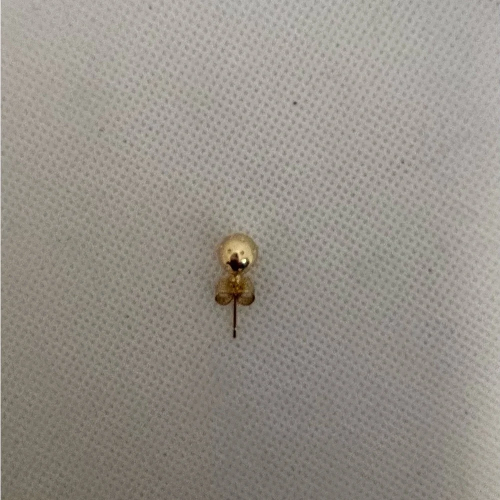 Pickleball | Paddle and Ball Stud Earrings, set - Picture 4 of 10